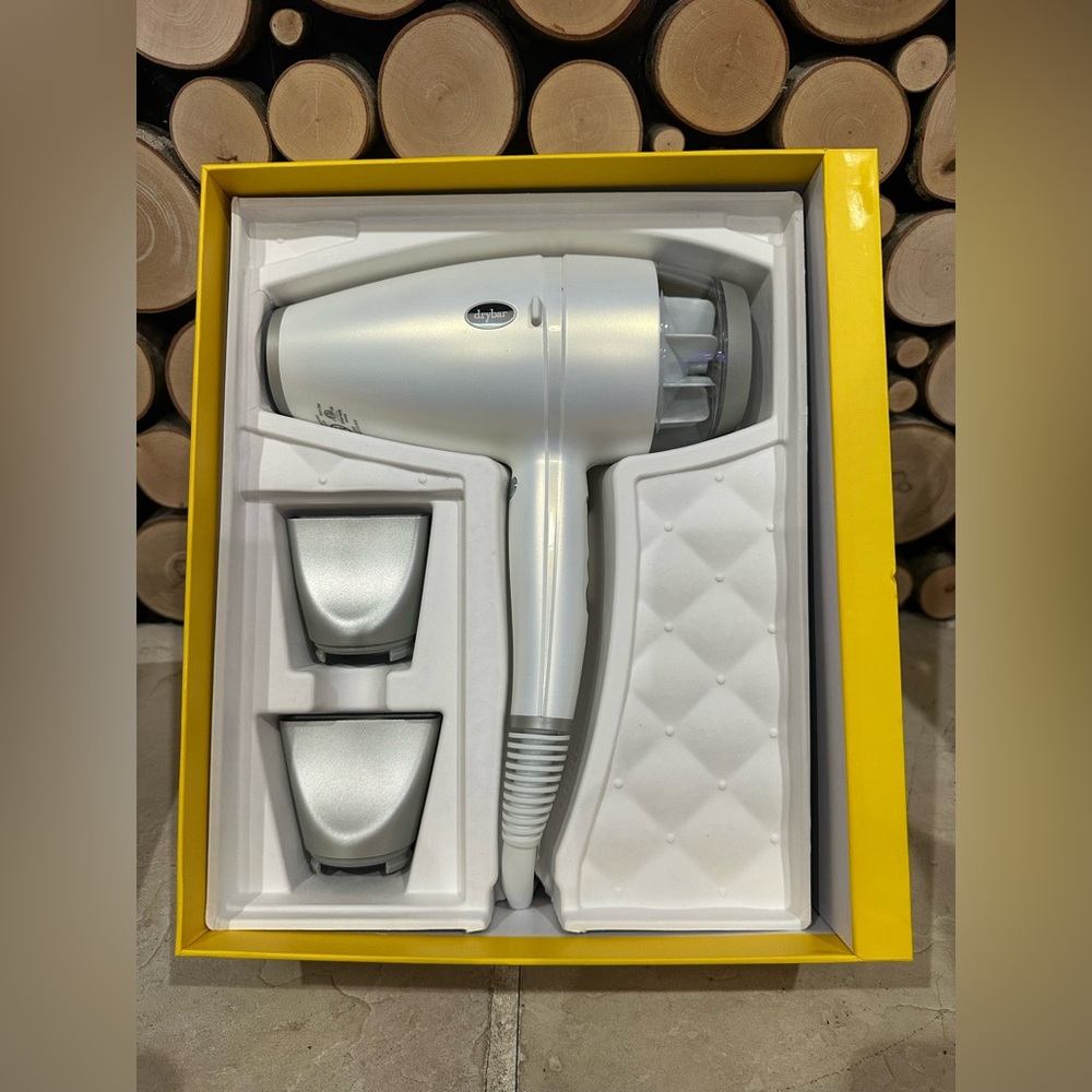 Drybar Reserve blow dryer
